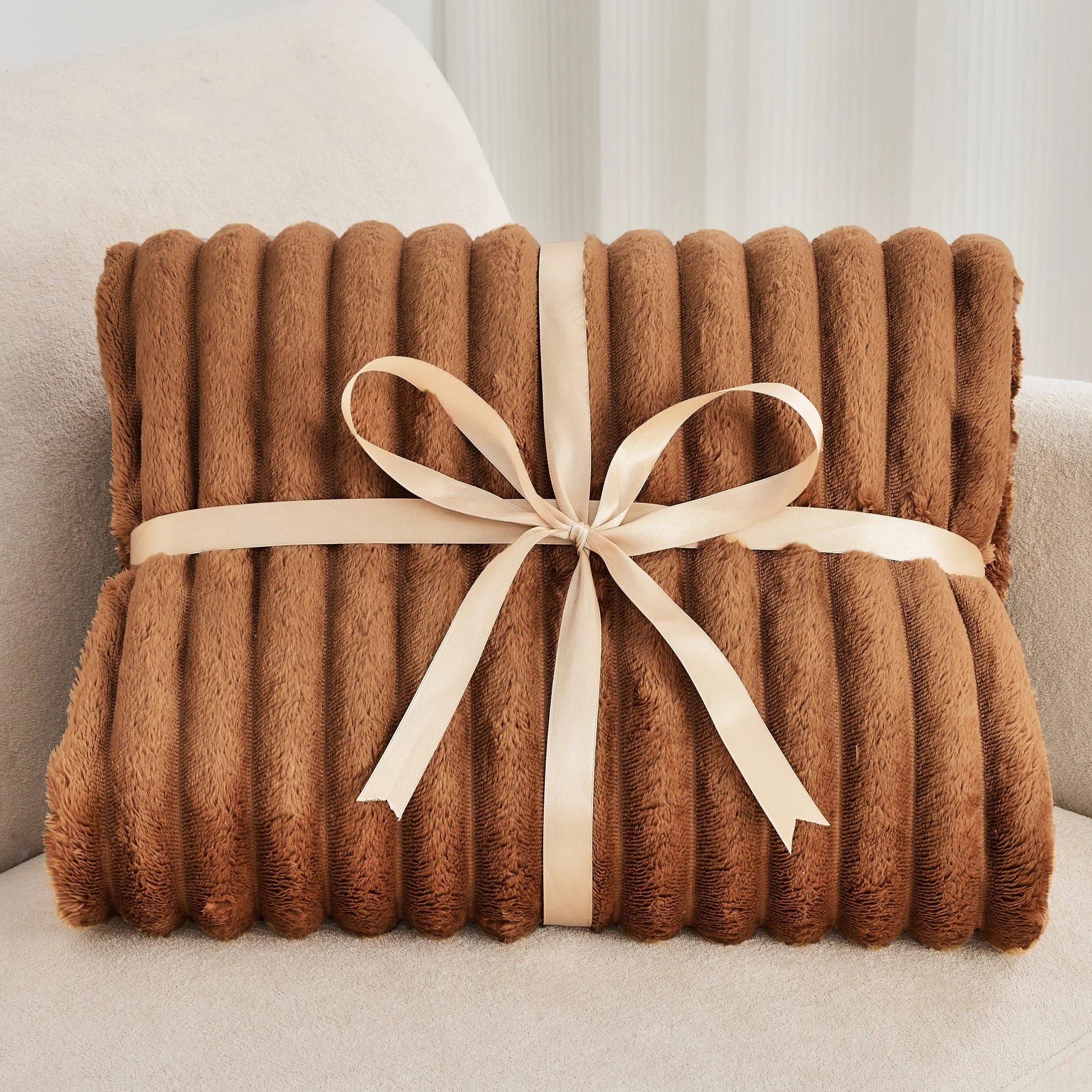 ⛄2026 Hot Sale 🔥Popular Thickened Plush Nap Blanket - Image 28