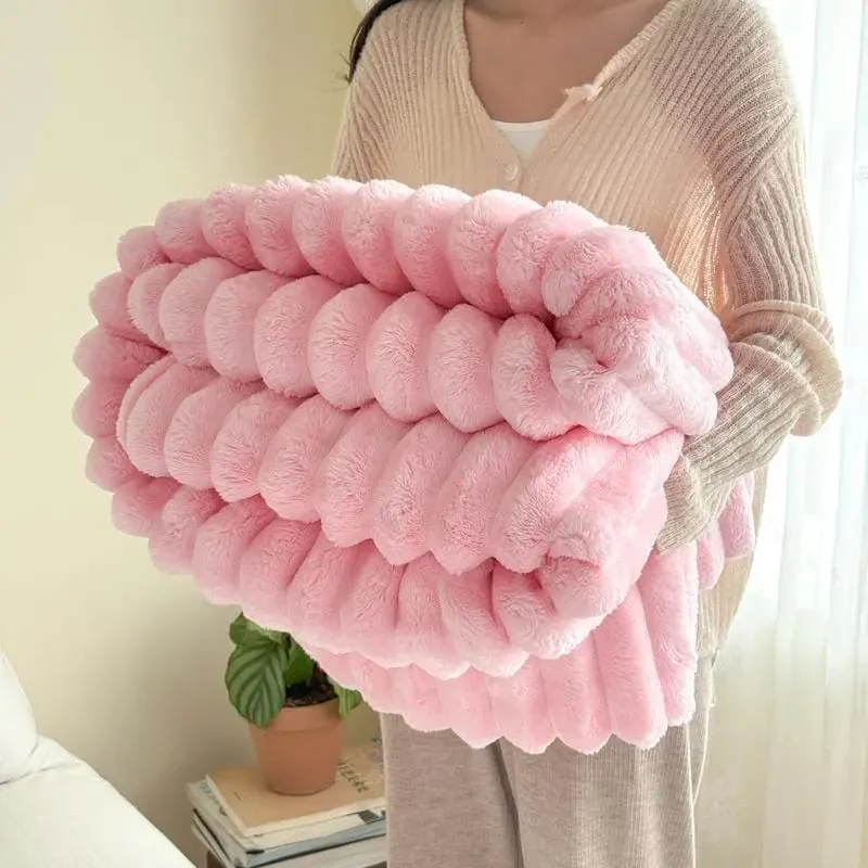 ⛄2026 Hot Sale 🔥Popular Thickened Plush Nap Blanket - Image 9